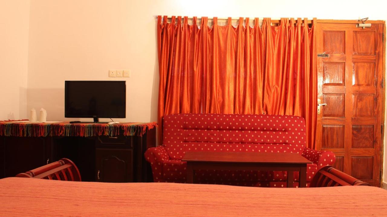 Hill View Beach Resort 瓦尔卡拉 外观 照片