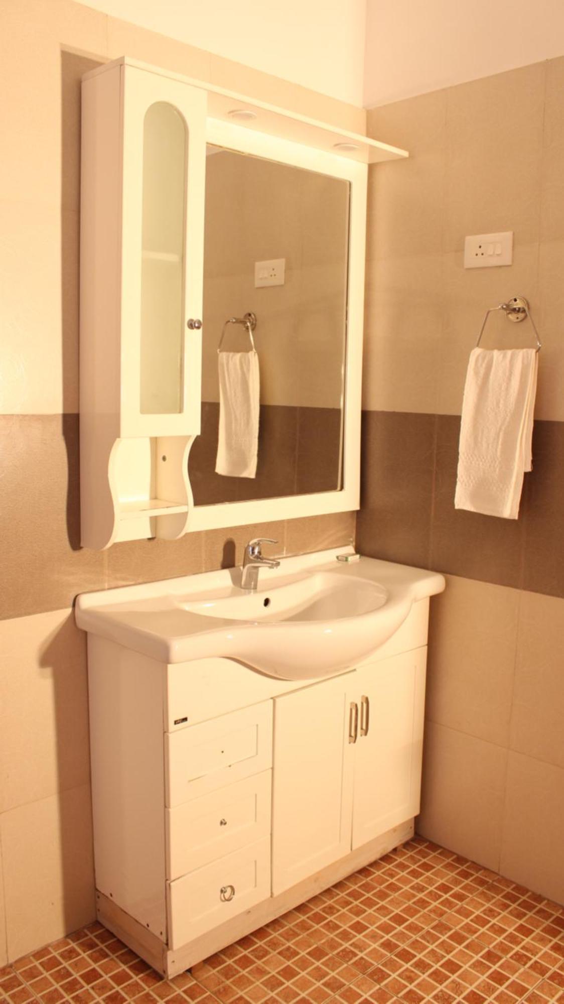 Hill View Beach Resort 瓦尔卡拉 外观 照片