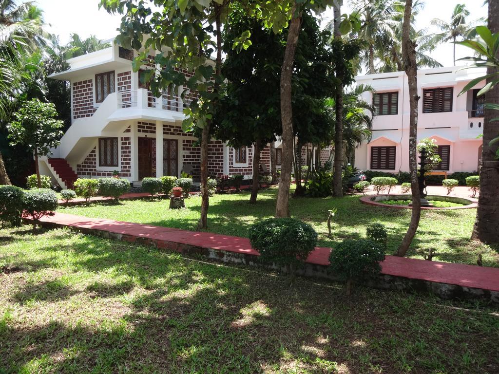 Hill View Beach Resort 瓦尔卡拉 外观 照片